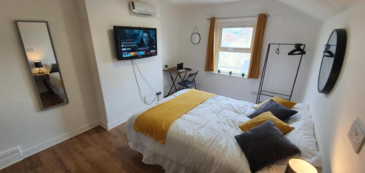 Fast Broadband, Budget Stay, Free Netflix. Cardiff Kültér fotó